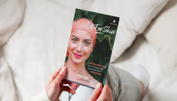 Media_Blog_AV-DU_Act4Skin_Brochure_NL